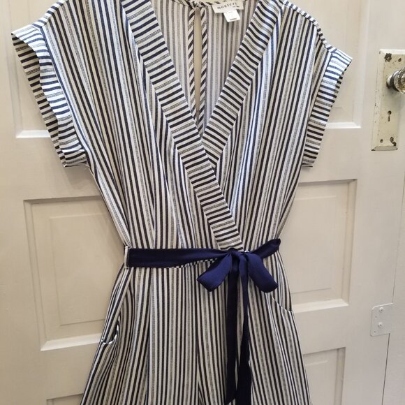 Monteau Navy Striped Short Sleeve Jumpsuit Romper w/Belt & Pockets * Size Large - Picture 2 of 8